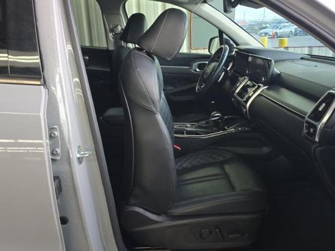 Used 2022 Kia Sorento SX FWD image 11