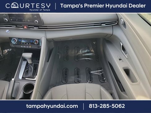 Certified 2025 Hyundai Elantra Sport image 14