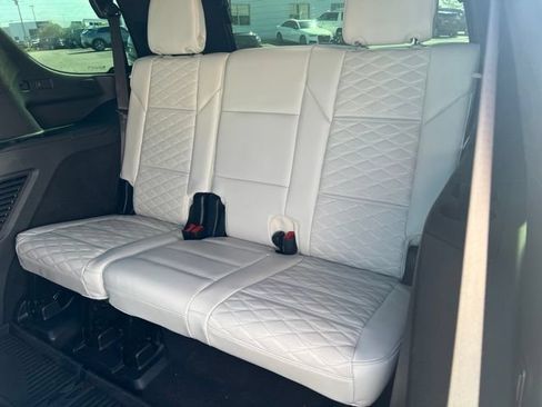 Used 2025 Cadillac Escalade Sport Platinum w/ LPO, Floor Liner Package AWD/4WD image 14