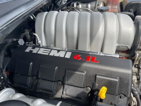 Used 2006 Dodge Magnum SRT8 w/ SRT Option Group III RWD image 55