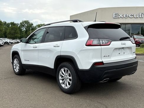 Used 2022 Jeep Cherokee Latitude Lux w/ Sun & Sound Group AWD/4WD image 4