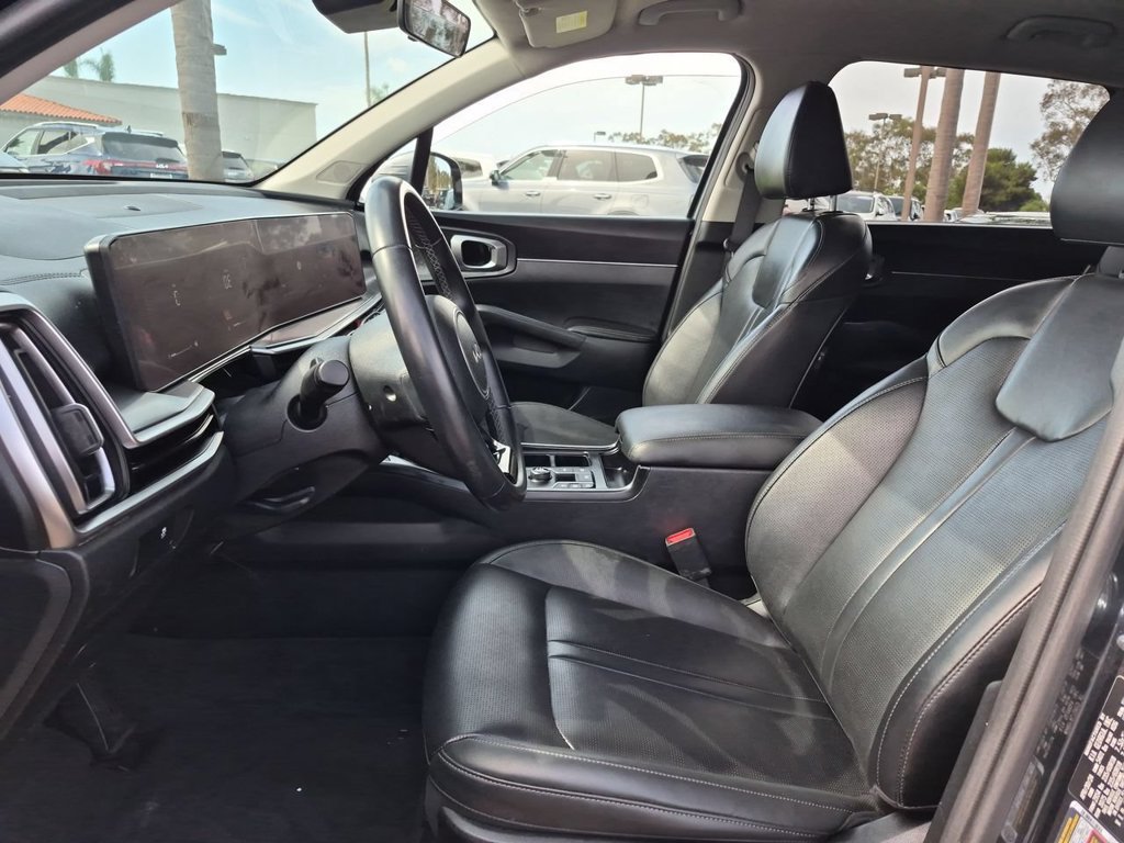 Certified 2024 Kia Sorento S FWD image 19