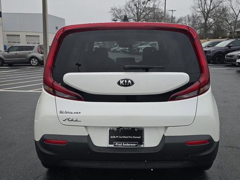 Used 2021 Kia Soul LX image 4