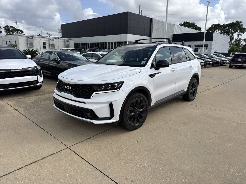 Used 2023 Kia Sorento SX FWD image 2