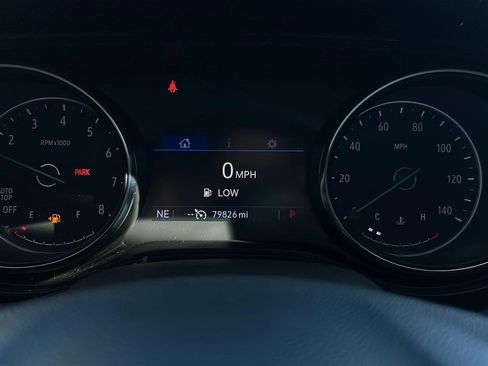 Used 2020 Buick Encore GX Preferred w/ Cold Weather Comfort Package FWD image 31