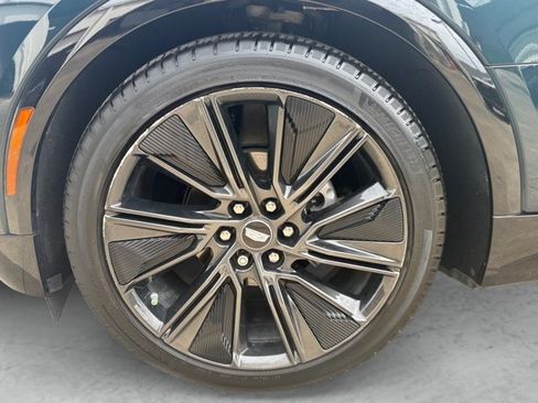 Certified 2024 Cadillac Lyriq Sport AWD/4WD image 19