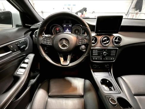 Used 2016 Mercedes-Benz GLA 250 4MATIC image 6