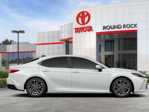 New 2026 Toyota Camry Hybrid AWD/4WD image 12