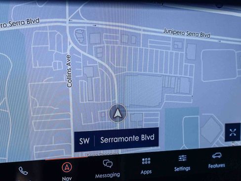 Used 2023 Lincoln Navigator Reserve image 7