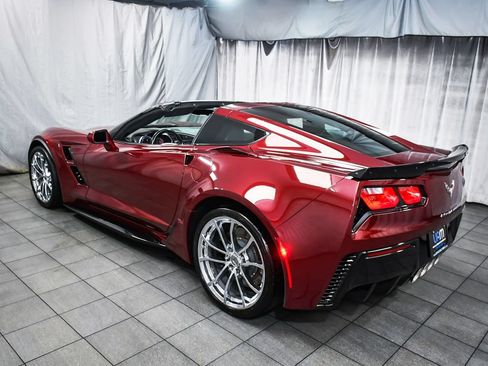 Used 2018 Chevrolet Corvette Grand Sport RWD image 4