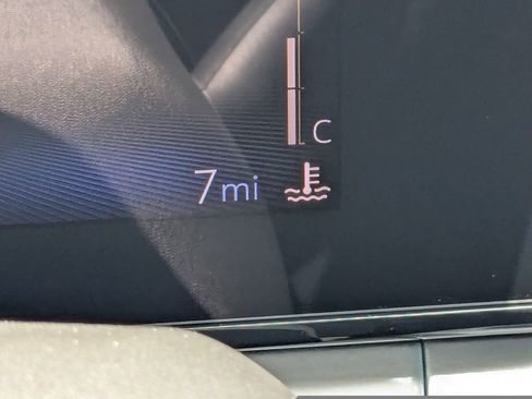 New 2025 Chevrolet Trax LT w/ Driver Confidence Package image 27