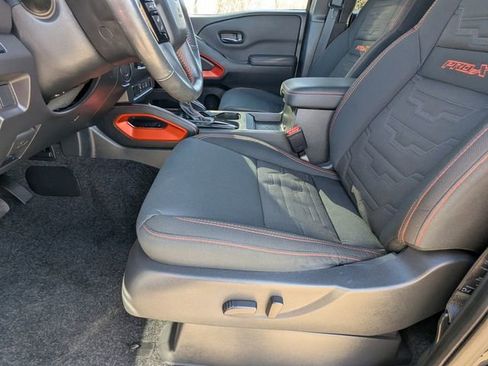 Used 2024 Nissan Frontier Pro-X w/ Technology Package image 15