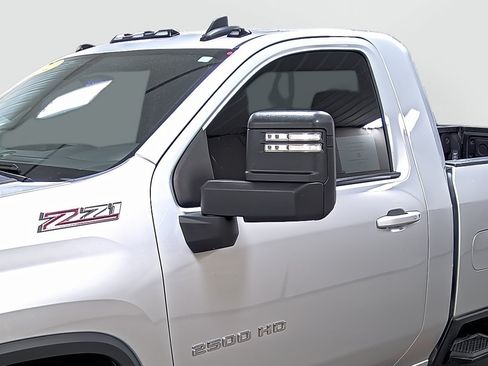 Used 2022 Chevrolet Silverado 2500 LT w/ Convenience Package AWD/4WD image 8