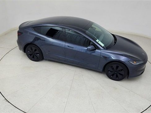 Used 2025 Tesla Model 3 Long Range image 75