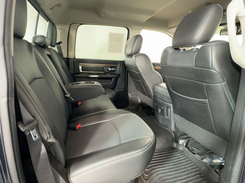 Used 2013 RAM 1500 Laramie w/ Convenience Group image 29