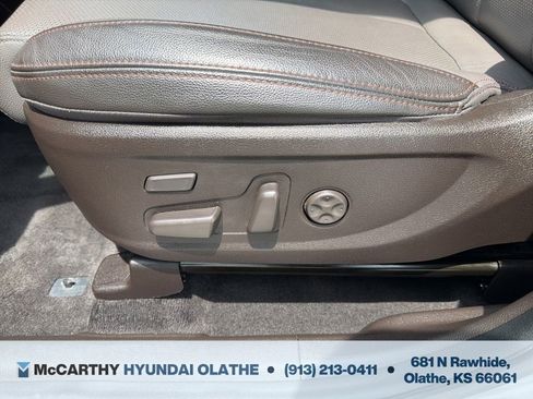 Used 2020 Hyundai Santa Fe Limited FWD image 22