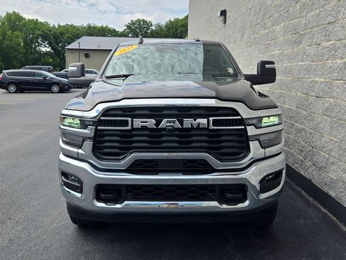 Used 2025 RAM 2500 Big Horn AWD/4WD image 8