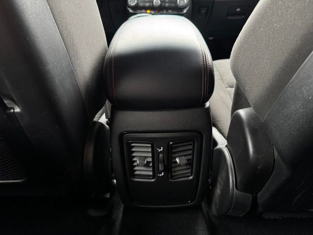 Used 2023 Dodge Durango GT w/ Blacktop Package AWD/4WD image 10