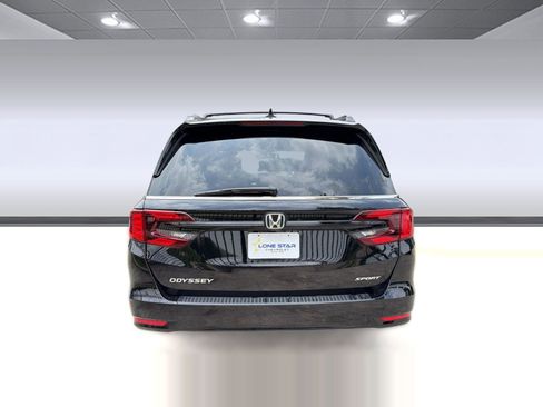 Used 2024 Honda Odyssey Sport image 10