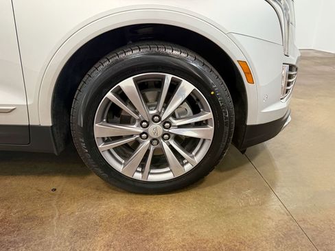 Used 2020 Cadillac XT5 Premium Luxury w/ Platinum Package AWD/4WD image 90