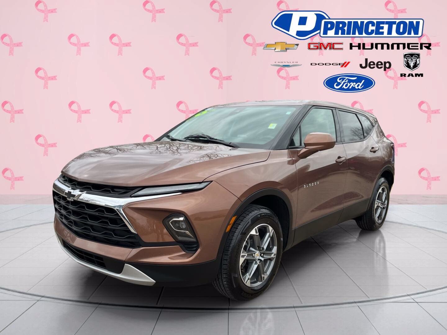 Used 2023 Chevrolet Blazer LT w/ Driver Confidence Package FWD image 3