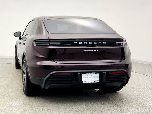 Used 2025 Porsche Macan 4S Electric image 6