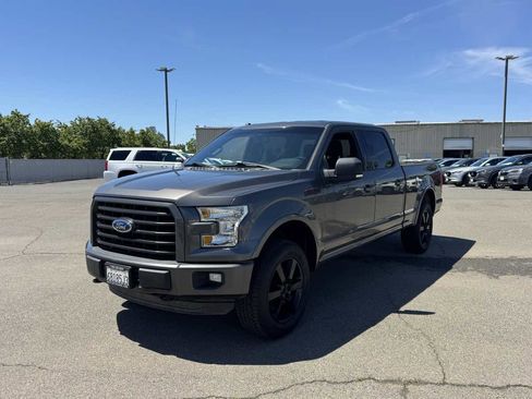 Used 2016 Ford F150 XLT w/ Equipment Group 302A Luxury AWD/4WD image 5