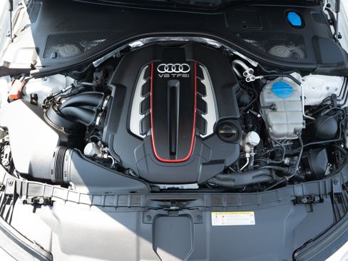Used 2017 Audi S6 Premium Plus w/ S6 Sport Package AWD/4WD image 37