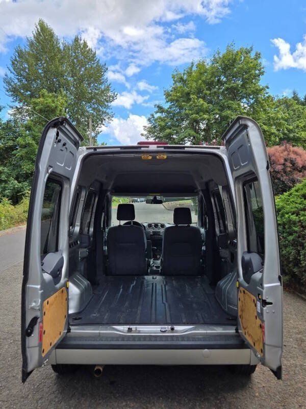 Used 2013 Ford Transit Connect XLT FWD image 1