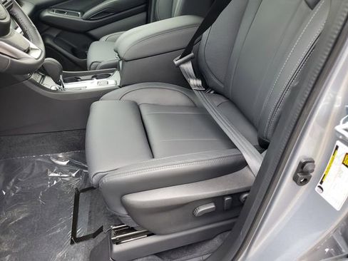 Certified 2025 Subaru Ascent Limited w/ Popular Package #1 image 21