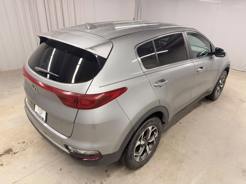 Used 2021 Kia Sportage LX AWD/4WD image 13