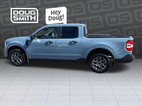 Used 2023 Ford Maverick XLT FWD image 2