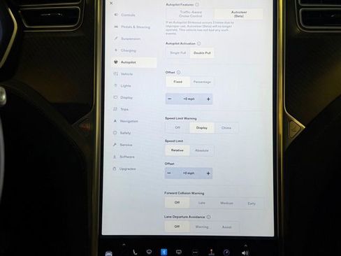 Used 2018 Tesla Model S 75D AWD/4WD image 29