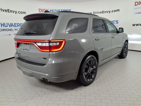 Used 2023 Dodge Durango R/T AWD/4WD image 4