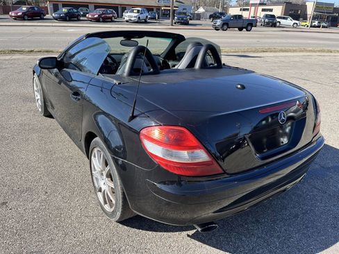 Used 2007 Mercedes-Benz SLK 350 image 3