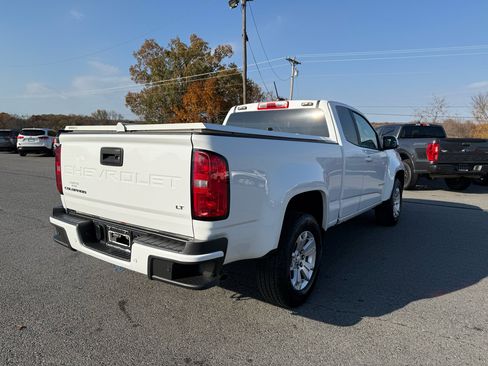 Used 2022 Chevrolet Colorado LT w/ Fleet Safety Package image 6