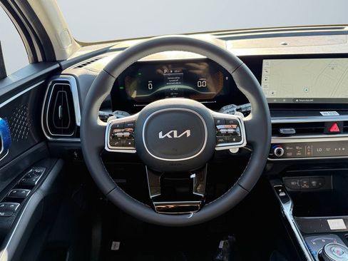 New 2025 Kia Sorento EX image 12