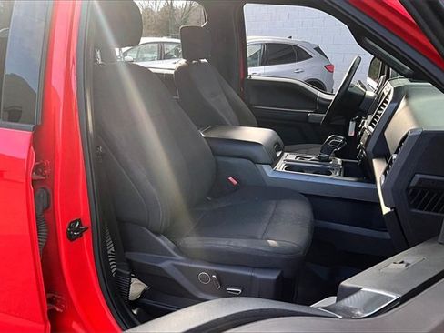 Used 2018 Ford F150 XLT w/ Equipment Group 302A Luxury image 7