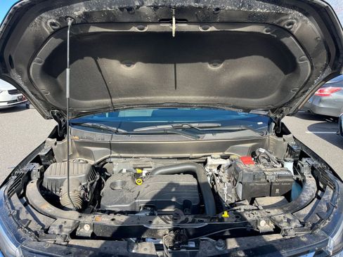 Used 2025 Chevrolet Equinox LT image 31