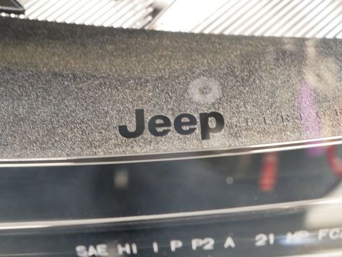 New 2025 Jeep Compass Limited image 20