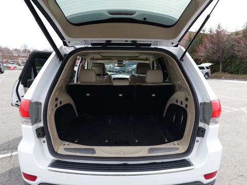 Used 2017 Jeep Grand Cherokee Limited w/ Luxury Group II RWD image 29