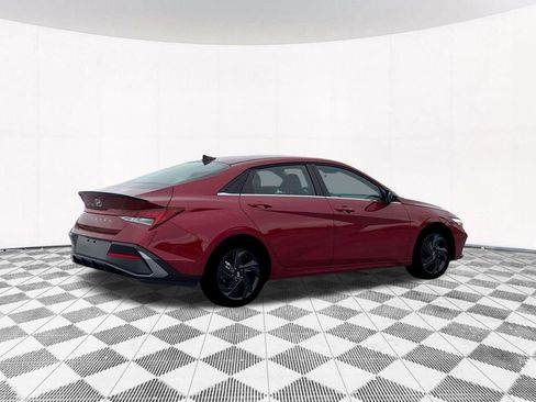 New 2026 Hyundai Elantra SEL Sport image 12