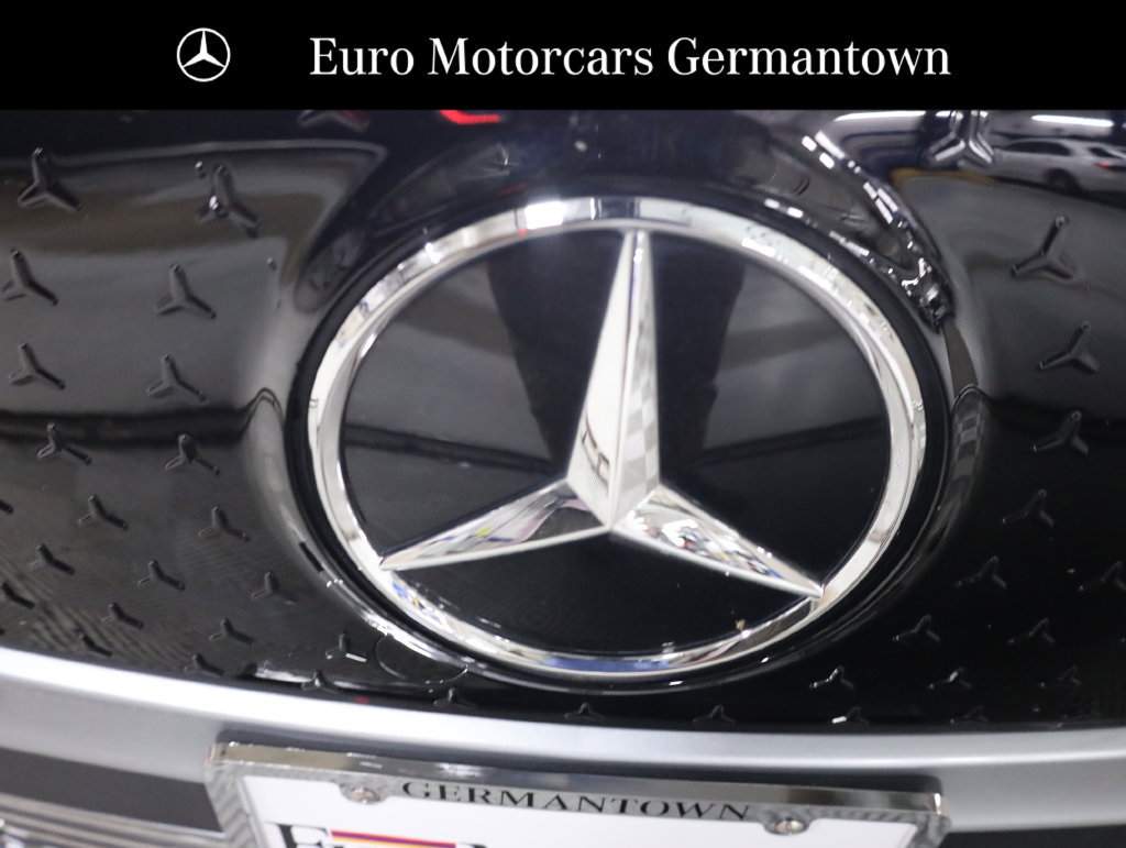 Used 2024 Mercedes-Benz EQB 300 4MATIC image 57