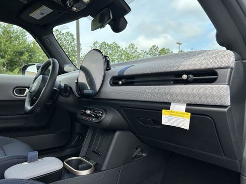 Used 2025 MINI Cooper S image 35