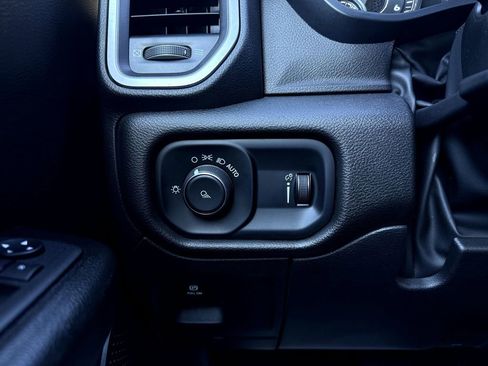 Used 2023 RAM 1500 Big Horn image 18