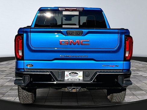 Used 2023 GMC Sierra 1500 AT4X AWD/4WD image 10