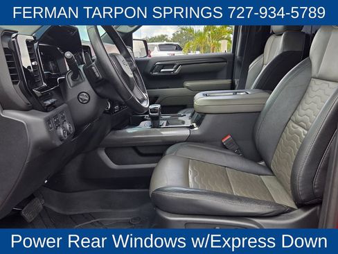 Used 2022 Chevrolet Silverado 1500 ZR2 w/ Technology Package AWD/4WD image 16