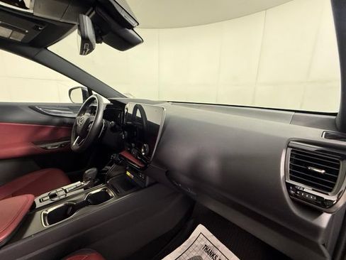 Used 2023 Lexus NX 350 AWD image 33