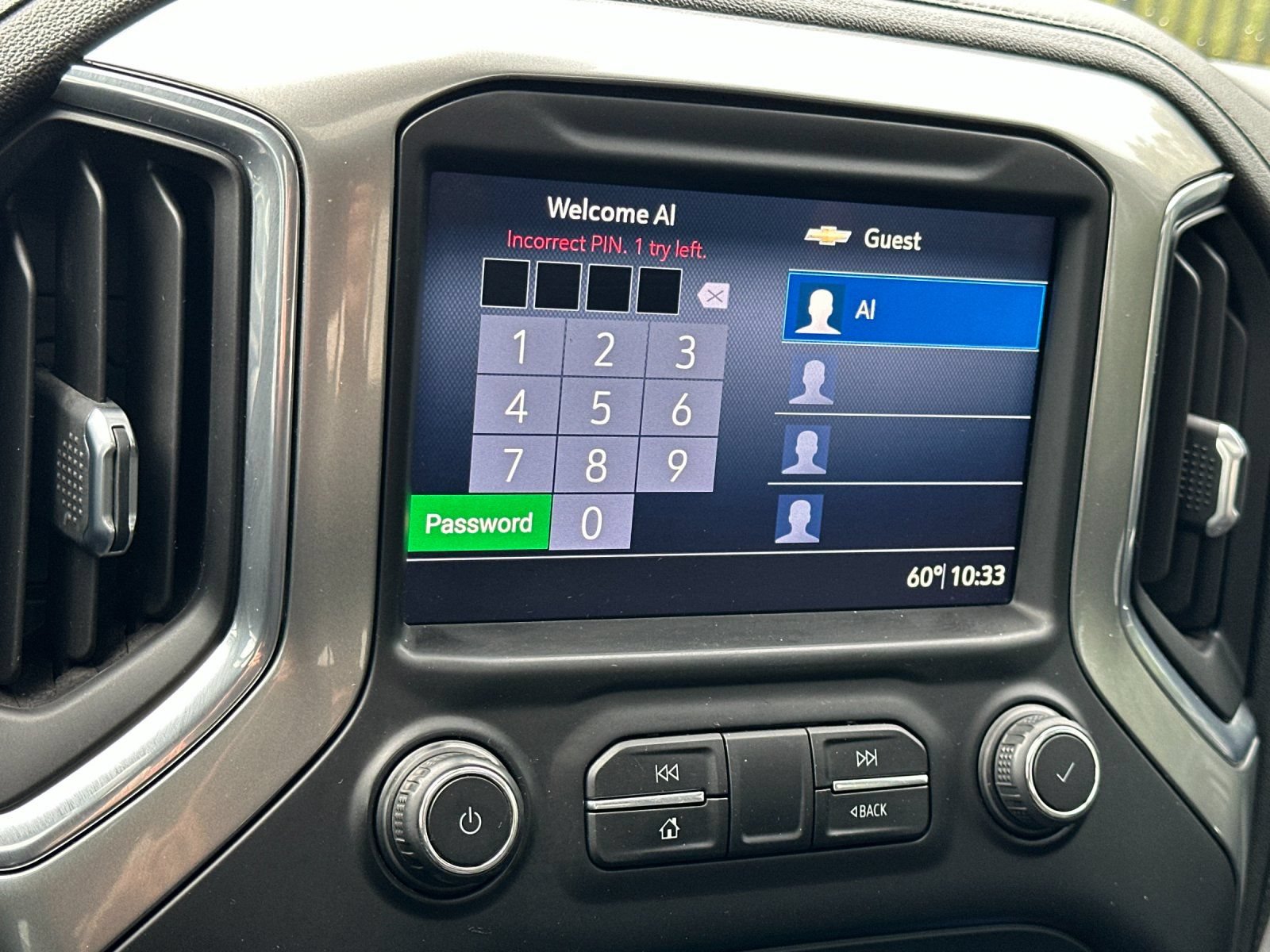 Used 2021 Chevrolet Silverado 2500 LTZ w/ LTZ Premium Package AWD/4WD image 16