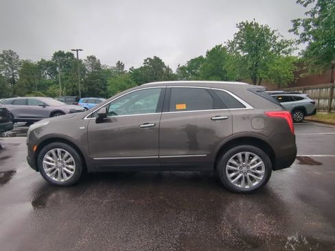 Used 2019 Cadillac XT5 Luxury AWD/4WD image 6